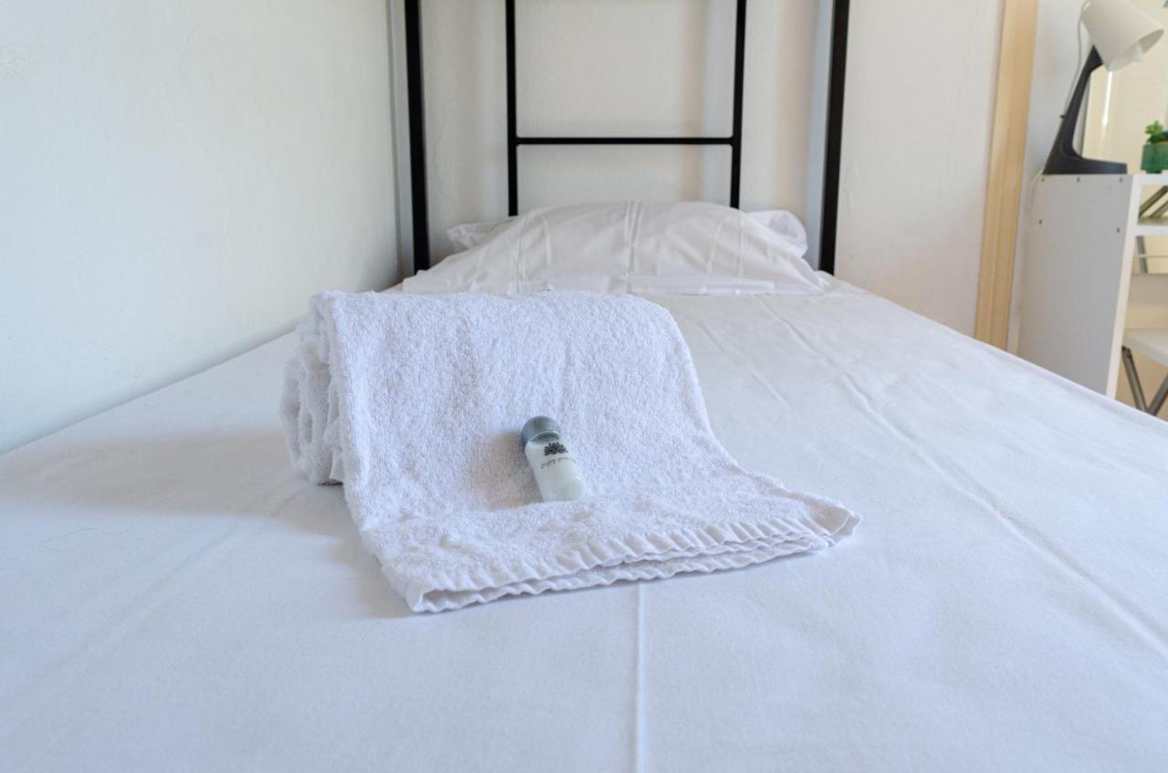 The Pocket Pillow House Pensión 3*